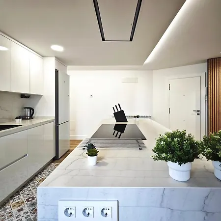Desconectaengalicia Atico Miraflores Con Piscina En * Саншеншо