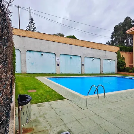 Desconectaengalicia Atico Miraflores Con Piscina En