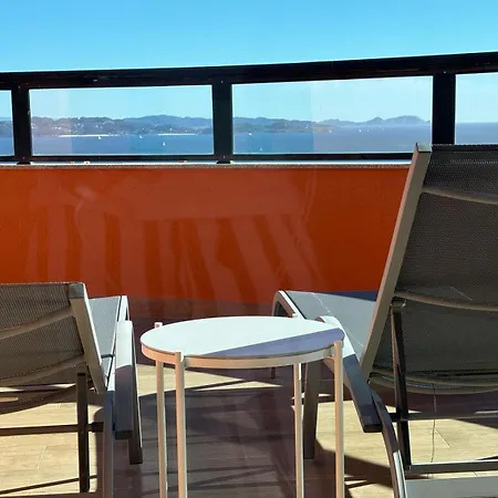 Desconectaengalicia Atico Miraflores Con Piscina En * Саншеншо